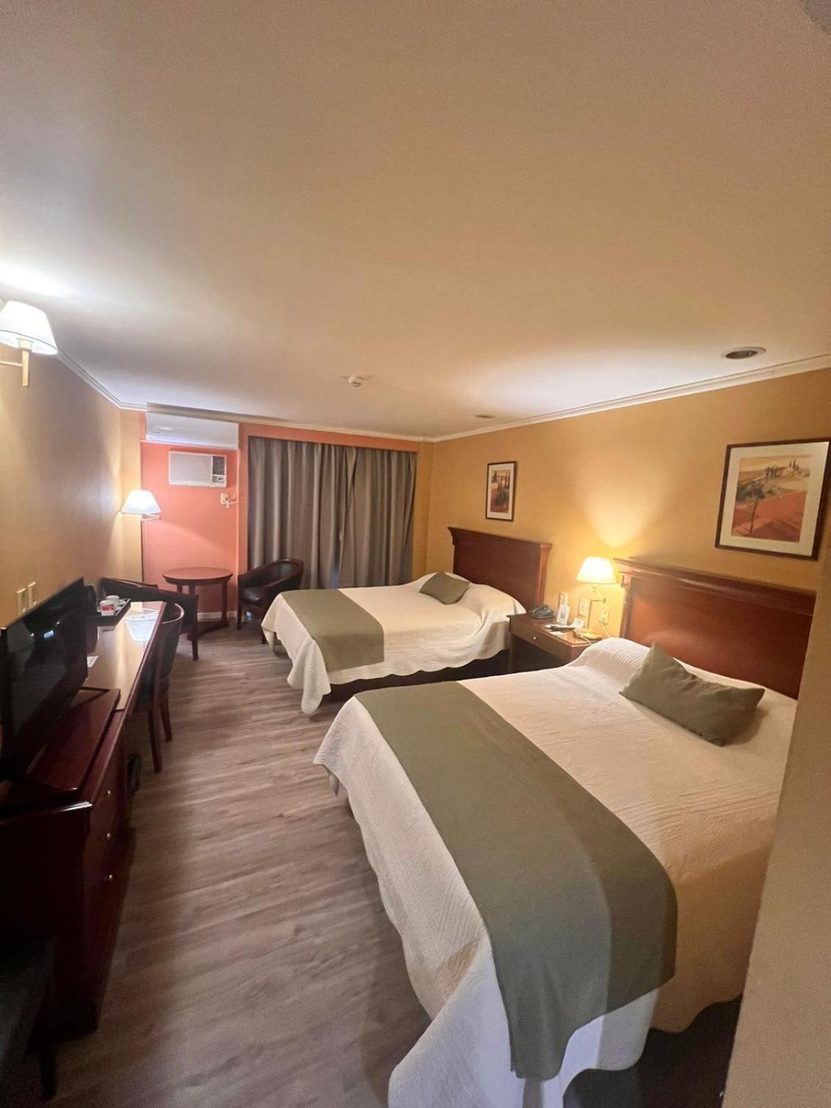 Condado Hotel Casino Santo Tome Eksteriør billede
