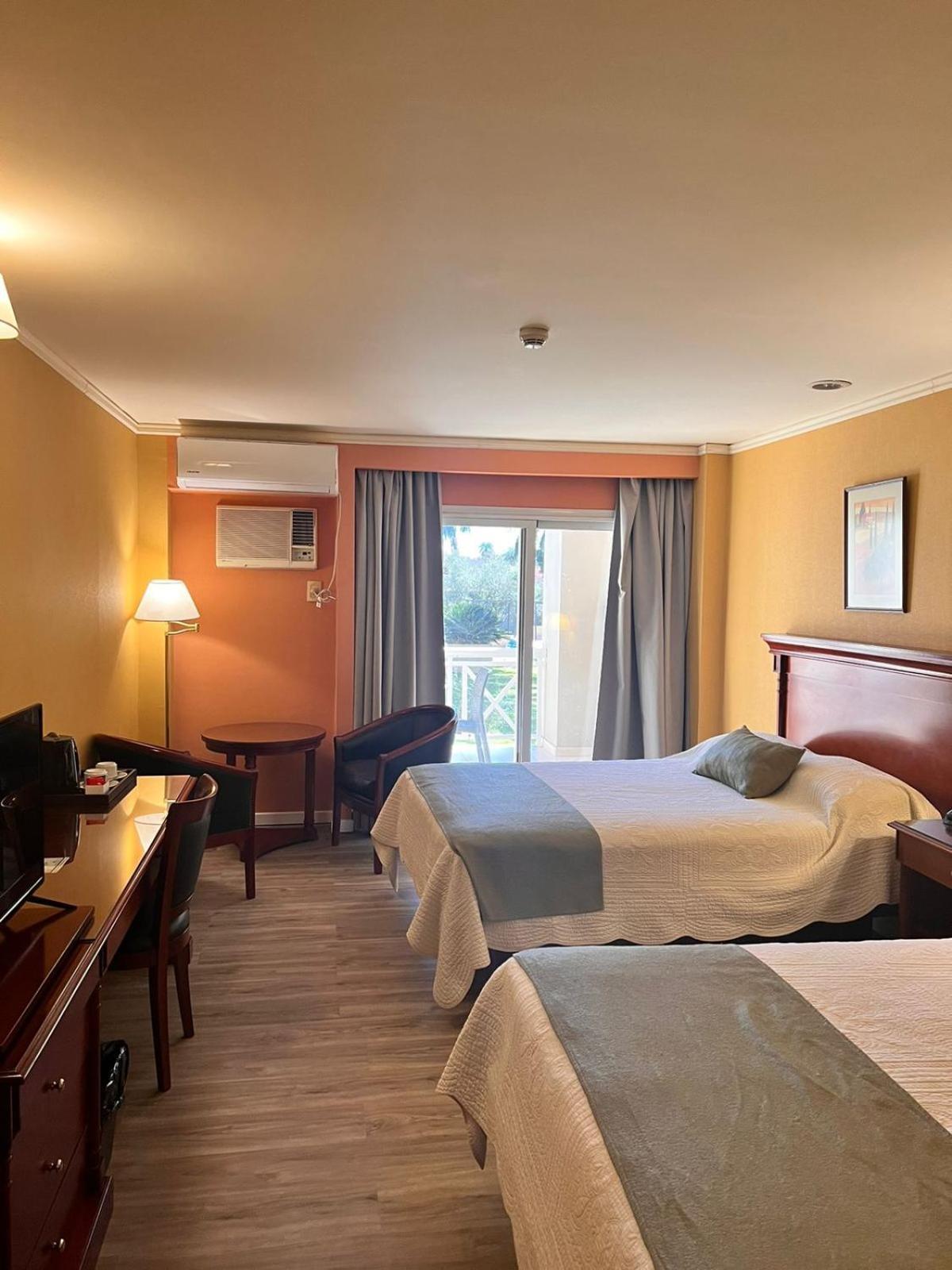 Condado Hotel Casino Santo Tome Eksteriør billede